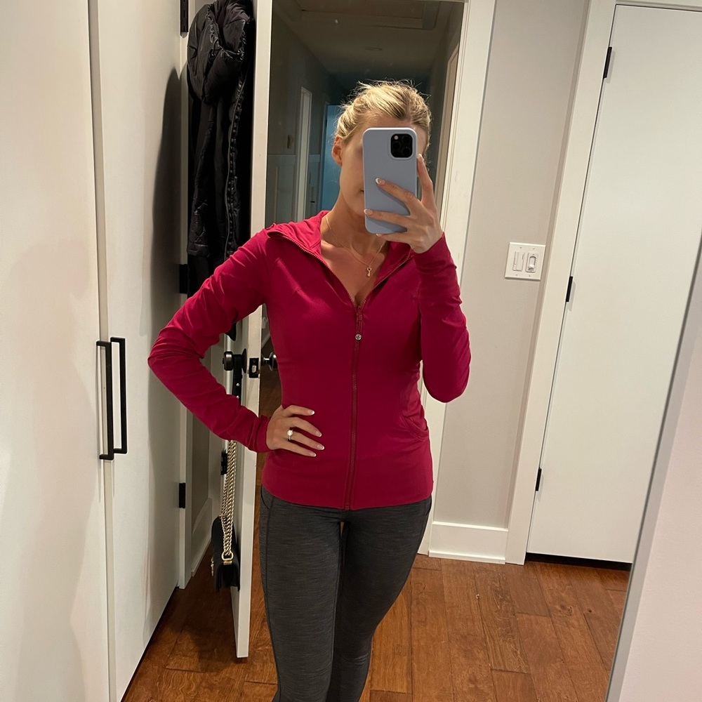 Lululemon red jacket